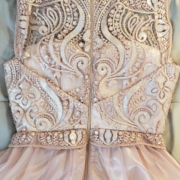 Blush pink dress - Picture 3 of 3